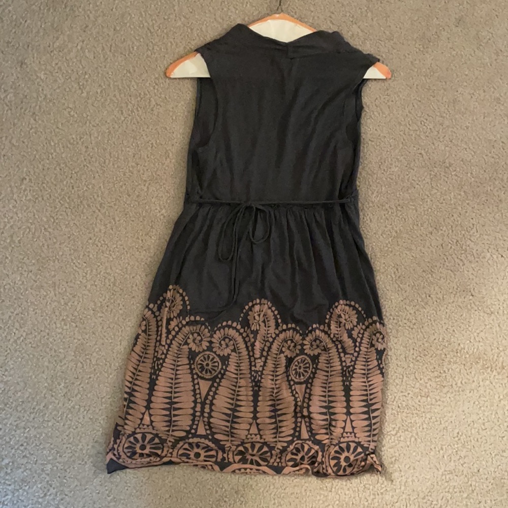 Testament Dress - Picture 7 of 7